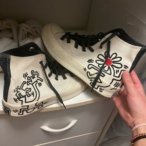 Keith haring converse